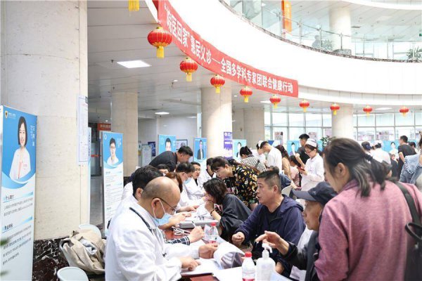 日本天堂免费a “皖医回家”惠民义诊和缓返乡 多学科大家团赋能下层健康看护